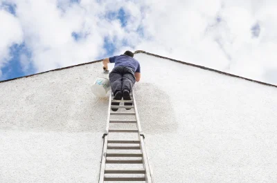 Peinture extérieure à Laparrouquial — façades et ravalement